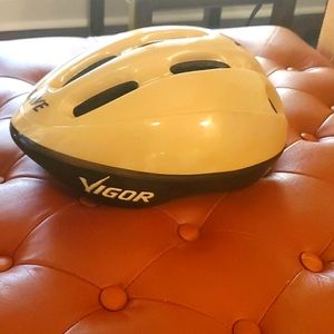 VIGOR (RAVE) BIKER HELMET. S/M